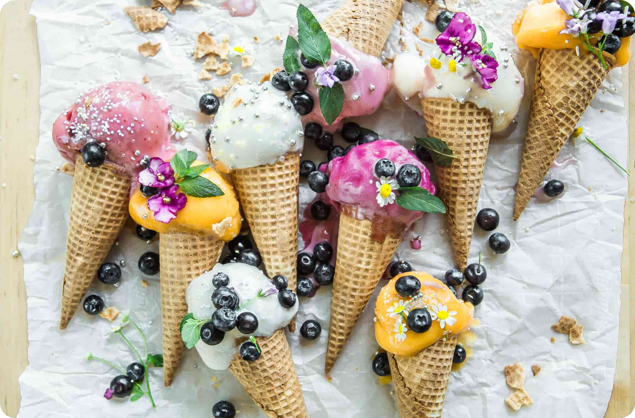 gallery with ice-cream